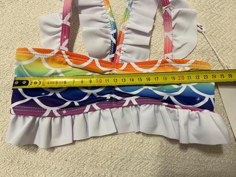 Dvojdielne plavky, 104