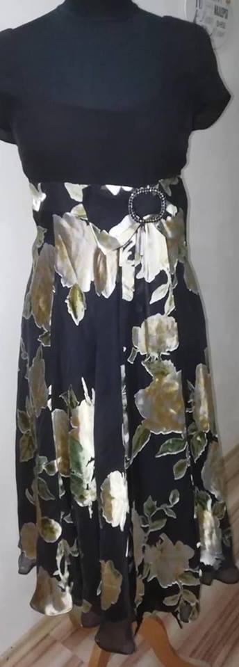 Elegantné šaty, 38