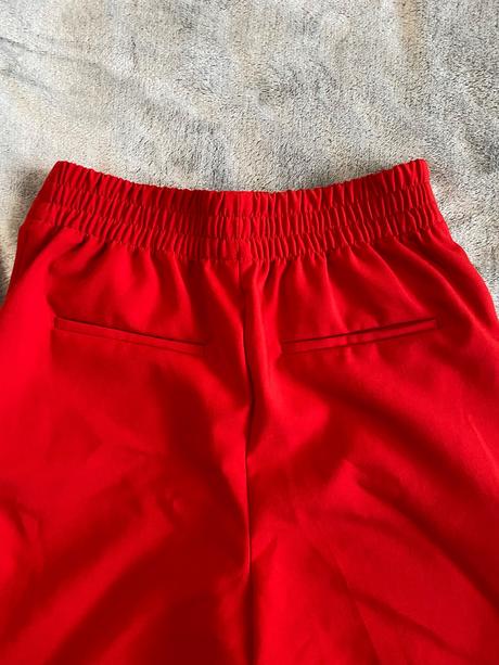 Zara elegantne nohavice, zara,xs