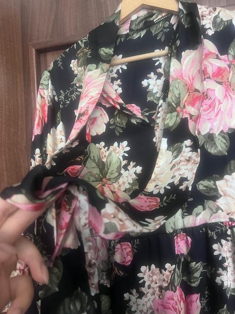 Krásne vzdušné šaty imperial m/l, m