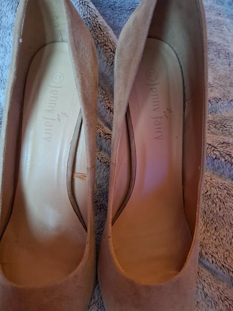 Dámske béžové lodičky, 41