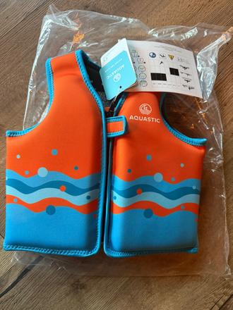 Vesta na plávanie 104, 