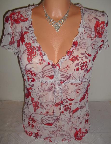 Romanticka bluzocka, s