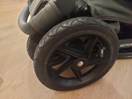 Kočík - hlboký aj športový, britax,britax b-motion 4