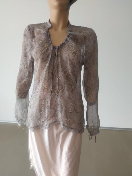 C282 bluzka pekna raz oblecena, m