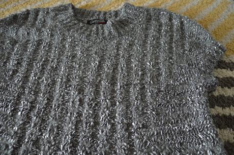 Trblietavý pulóver l/xl, l