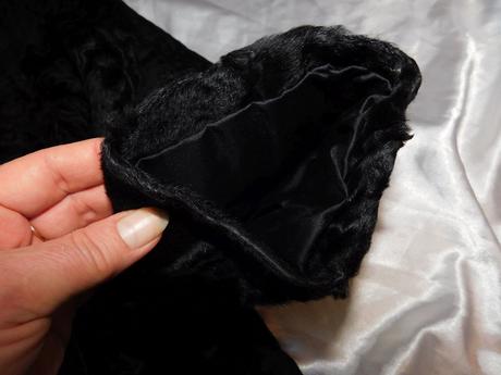 Pravy kvalitny karakulovy kožuch, 44