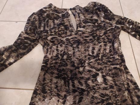 Šaty s leopardím vzorom krátke, s