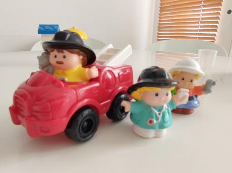 Fisher price little people sada 4, 4ks, 