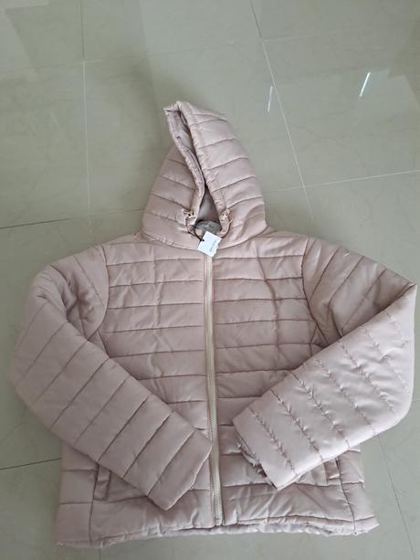 Nová bunda, gate,40