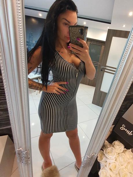 Krasne pasikove saty, s