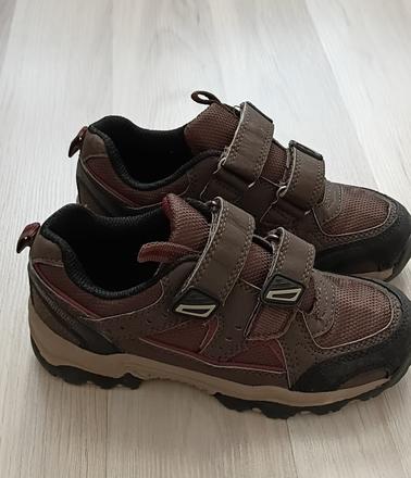 Chlapčenská treková obuv, 31