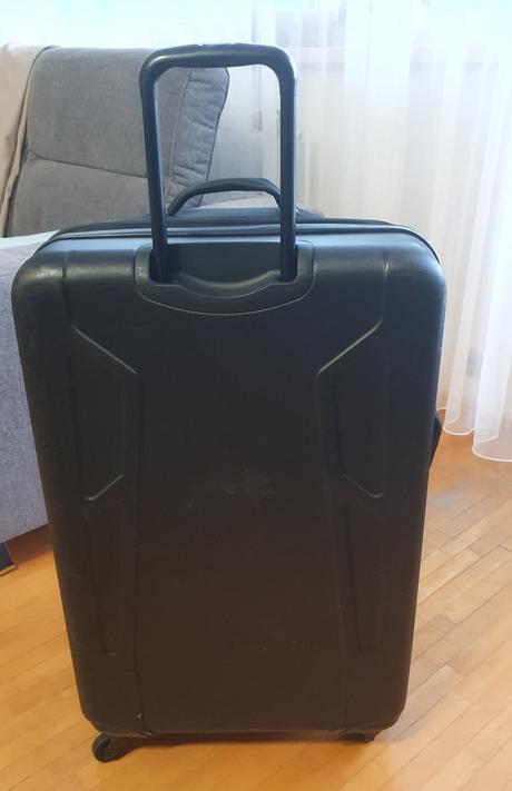 Cestovný kufor, tchibo