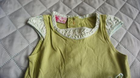 Zelený dievčenský overal, 62