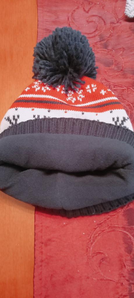 Vianočná čiapka, 122