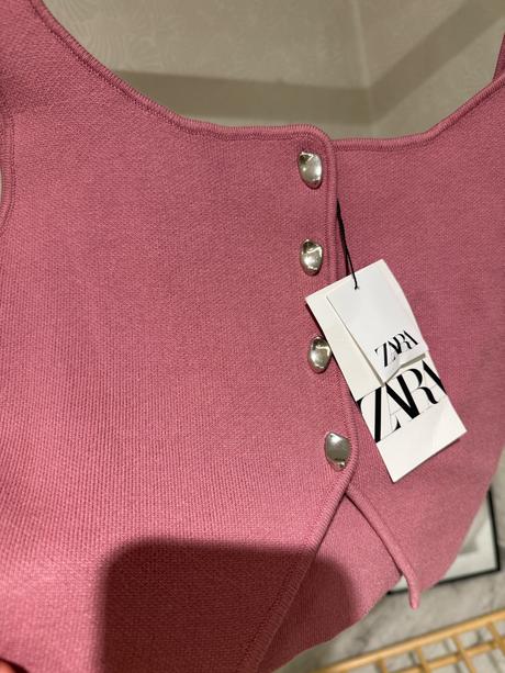 Vesta zara, zara,m