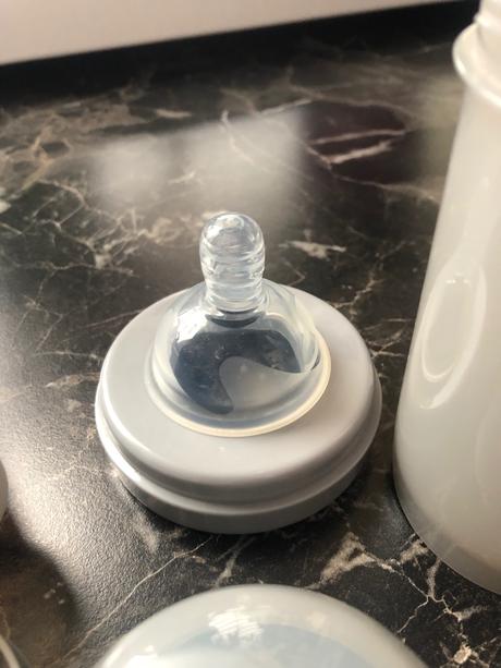 Dojčenská flaska twistshake, 