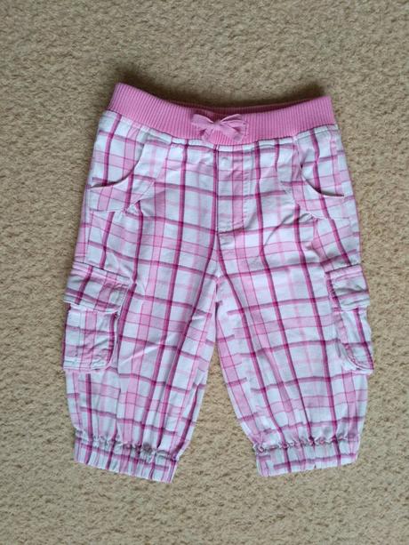 Nohavice pod kolená bonprix veľ. 104, bonprix,104