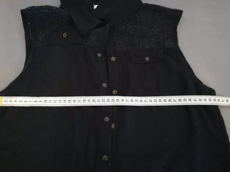 Blúzka s čipkou, m