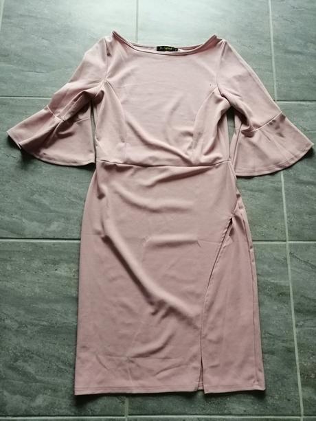 Pružné ružové šaty v38, 38
