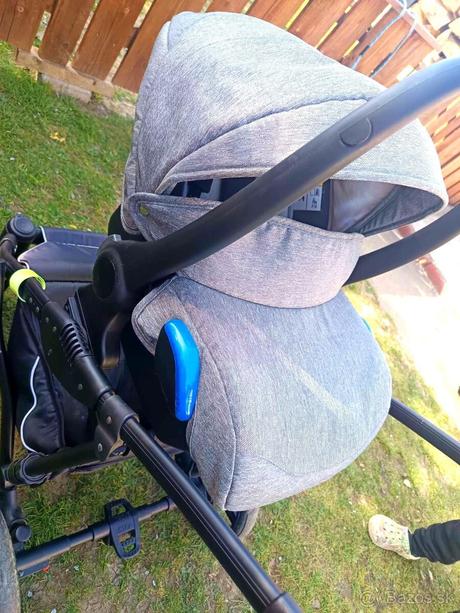 Kočík trojkombinacia camarelo, camarelo,camarelo baleo