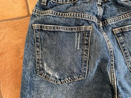 Lindex nohavice, lindex,158