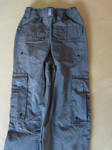 Platene nohavice, 128