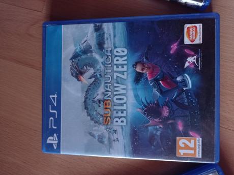 Hry na playstation 4,