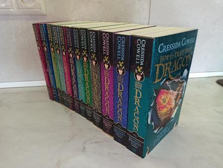 Cressida cowell - how to train your dragon 1-12, 