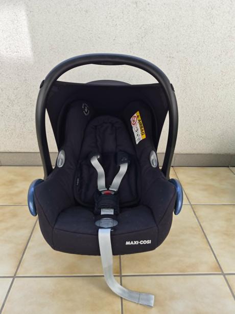 Set maxi-cosi 2x autosedačka a isofix (základňa), maxi cosi