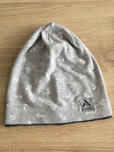 Set ciapka + nákrčník, 104