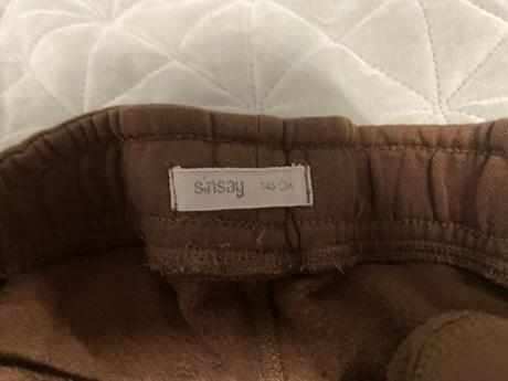 2x tepláky a 3x tričko dres, h&m,146
