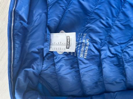 Prechodná vetrovka na športovanie, decathlon,xs