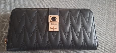 Guess penazenka, guess