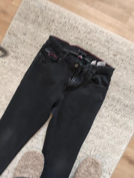 Rifle čierne, tommy hilfiger,176