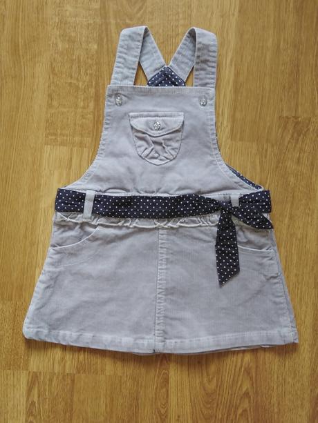 Menčestrové šaty v. 80, h&m,80