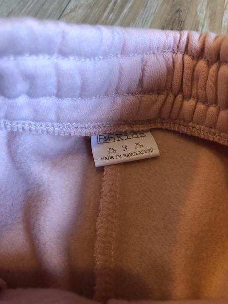 Tepláky vel 98, f&f,98