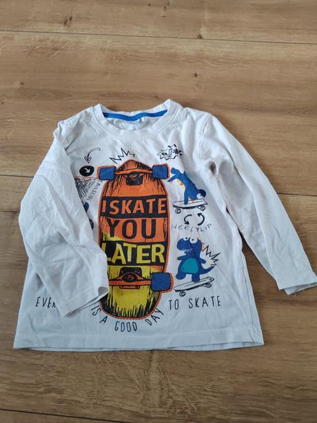 Tričká s dlhým rukávom, 110