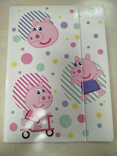 Obal s gumkou a4 prasiatko peppa,