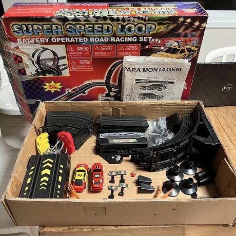 Autodráha s 2 autami, 