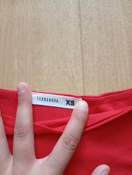 Červené tielko crop top, terranova,xs