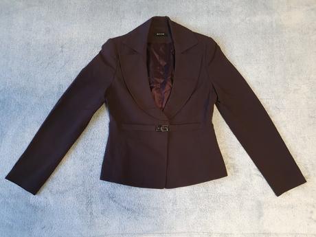 Dámsky 3 kostým, 36