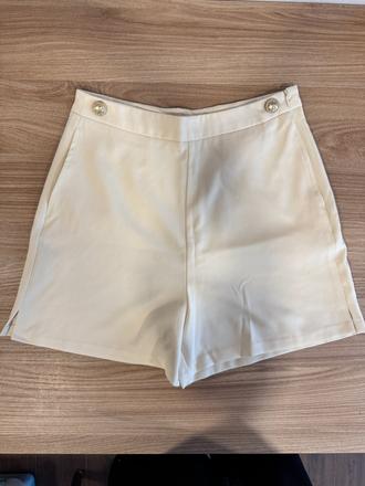 Šortky s vysokým pásom, sinsay,s