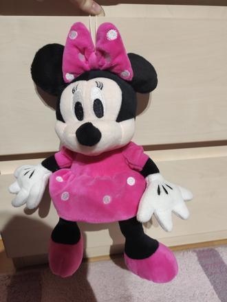 Minnie,