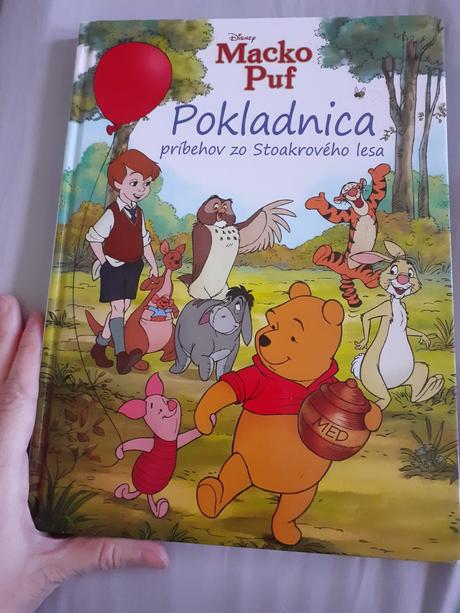 Macko puf- pokladnica zo stoakroveho lesa, 