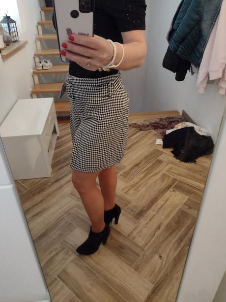 Sukňa elegantná, amisu,m