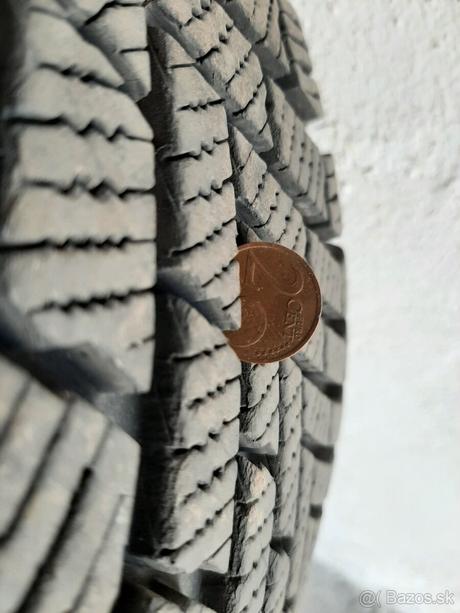 205/65 r16 h - zimné pneumatiky na originálnych di,