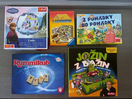 Hry labyrinth, rummikub, jožin z bažin a ine,