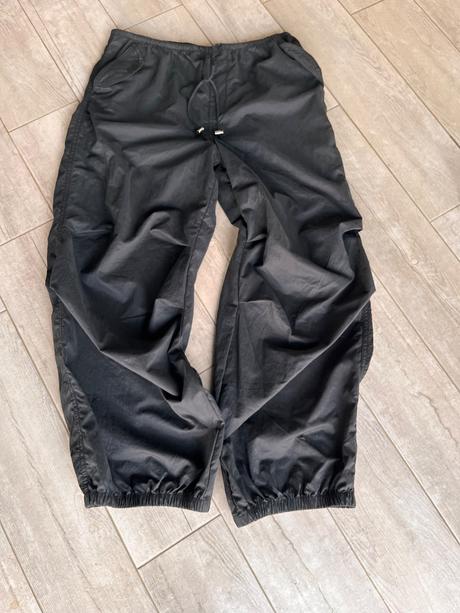 H&m športove gate, h&m,s