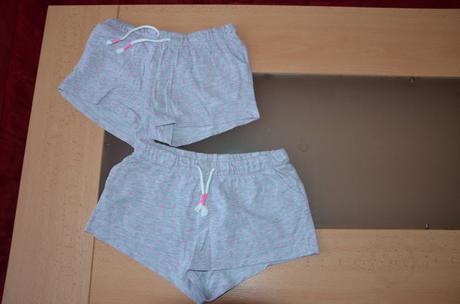 Šortky h&m - v.122,128, 122